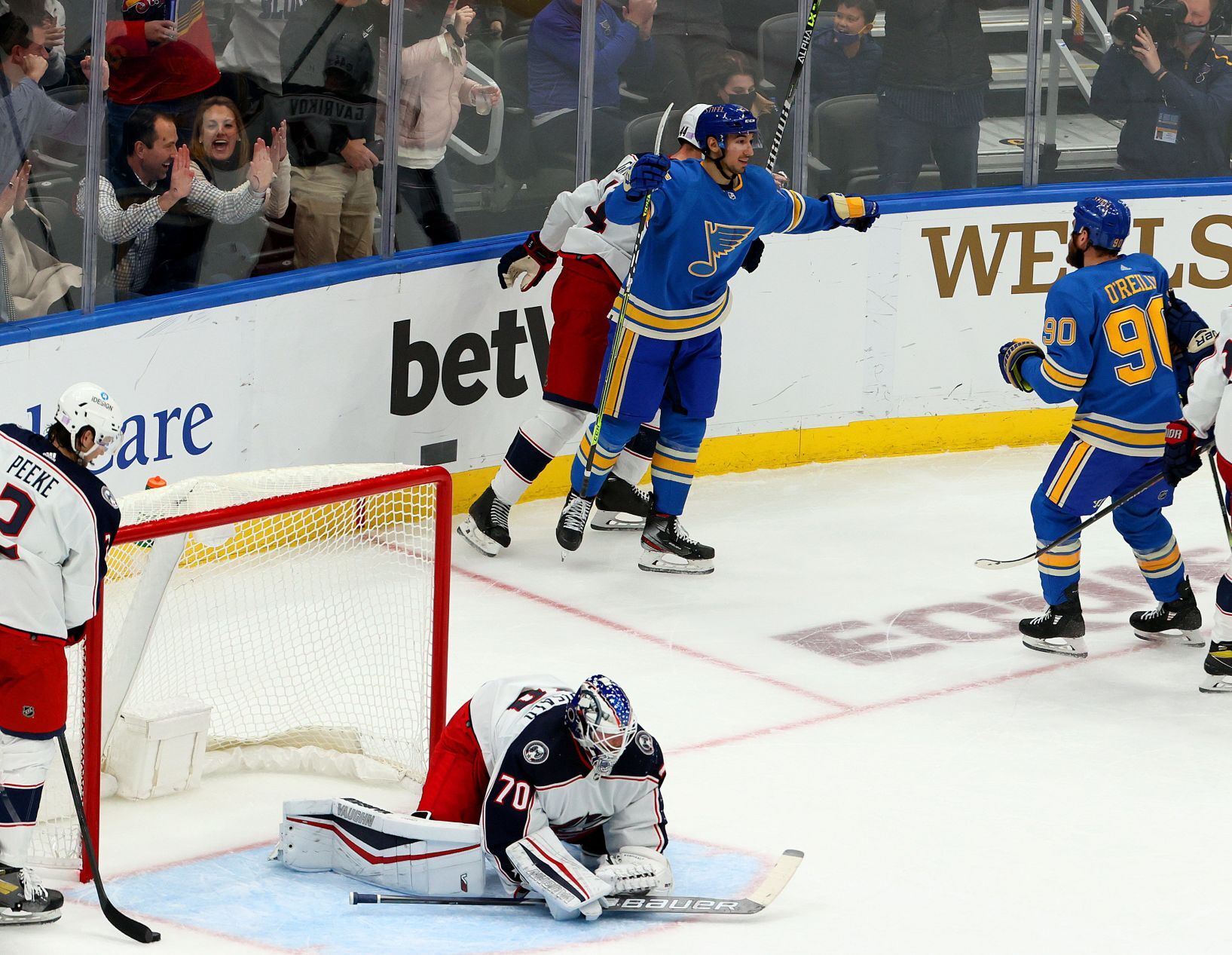 Blues host Blue Jackets